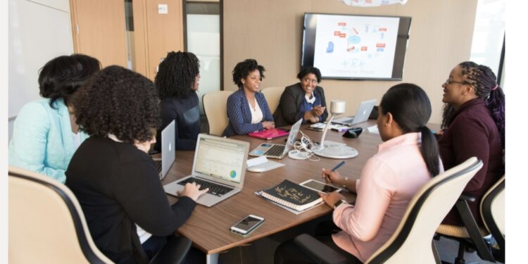 Digital Tools To Help Your Business Meetings Run More Smoothly